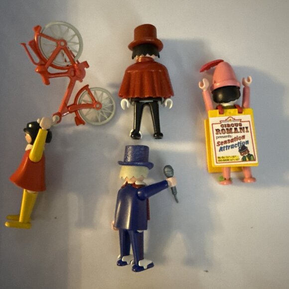 1974 Geobra Playmobile Lot of four circus figurines. Pre-owned. - Picture 2 of 5